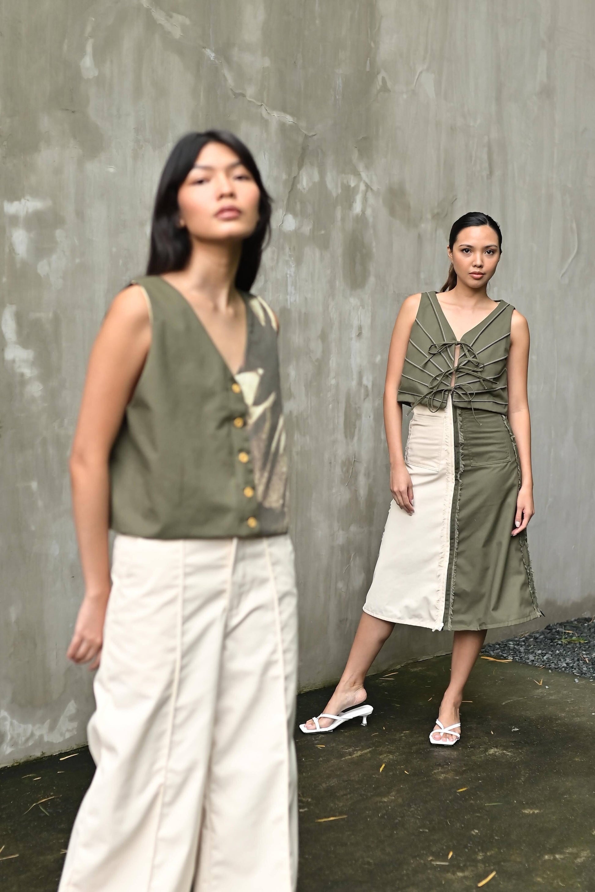 4-Way Top Fatigue Fashion R2R On Repeat