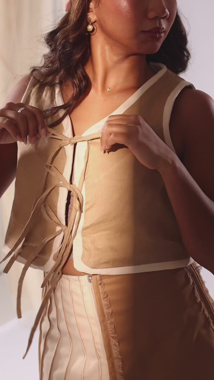 2025 Waveforms Clothes