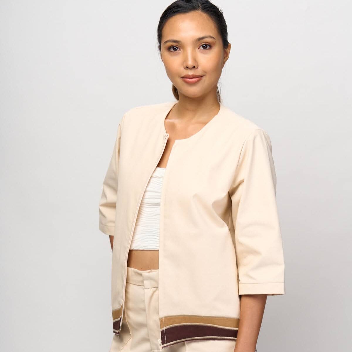[Ready Today] Daloy Zip-Up Jacket Off-White & Tan Fashion R2R On Repeat