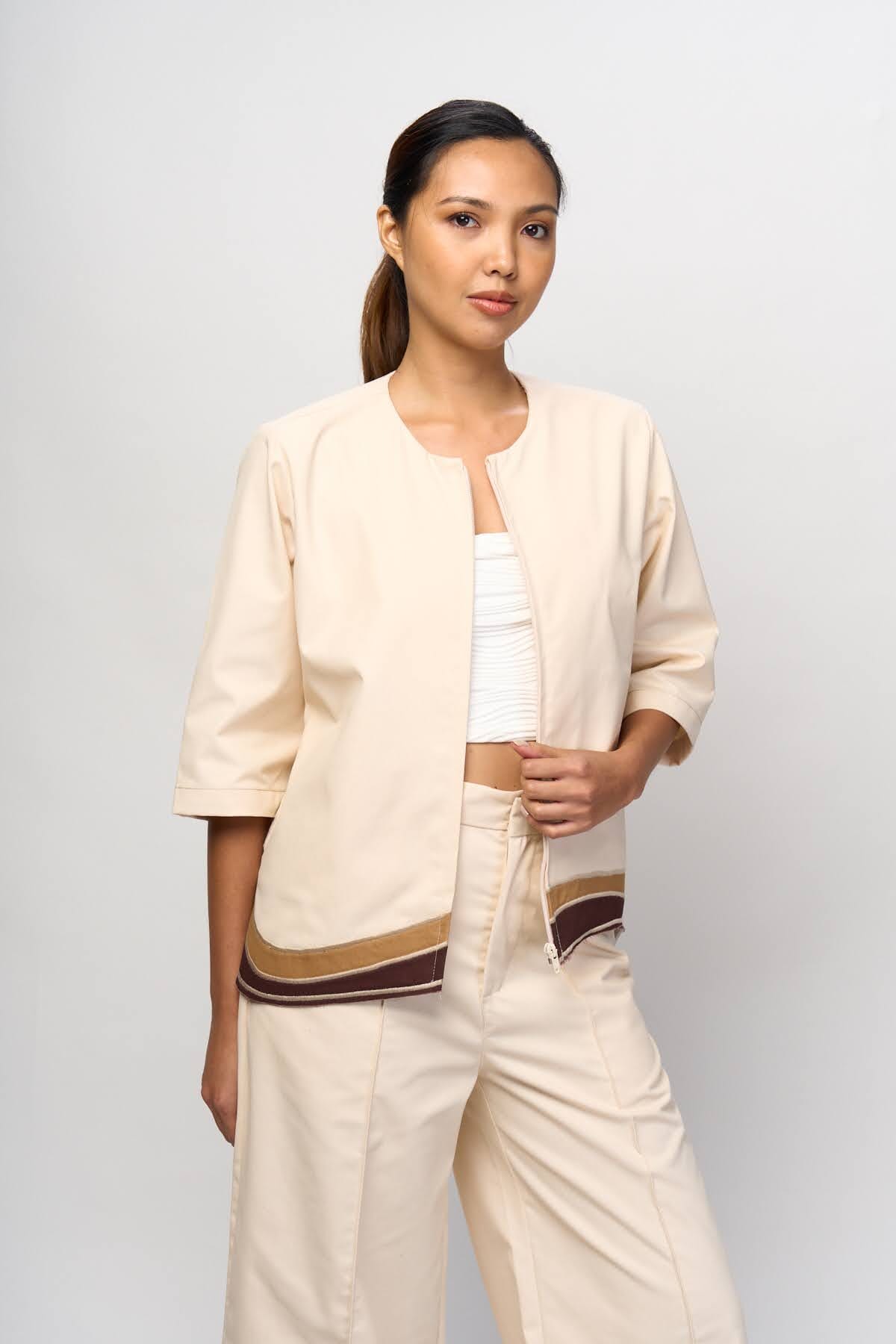 [Ready Today] Daloy Zip-Up Jacket Off-White & Tan Fashion R2R On Repeat