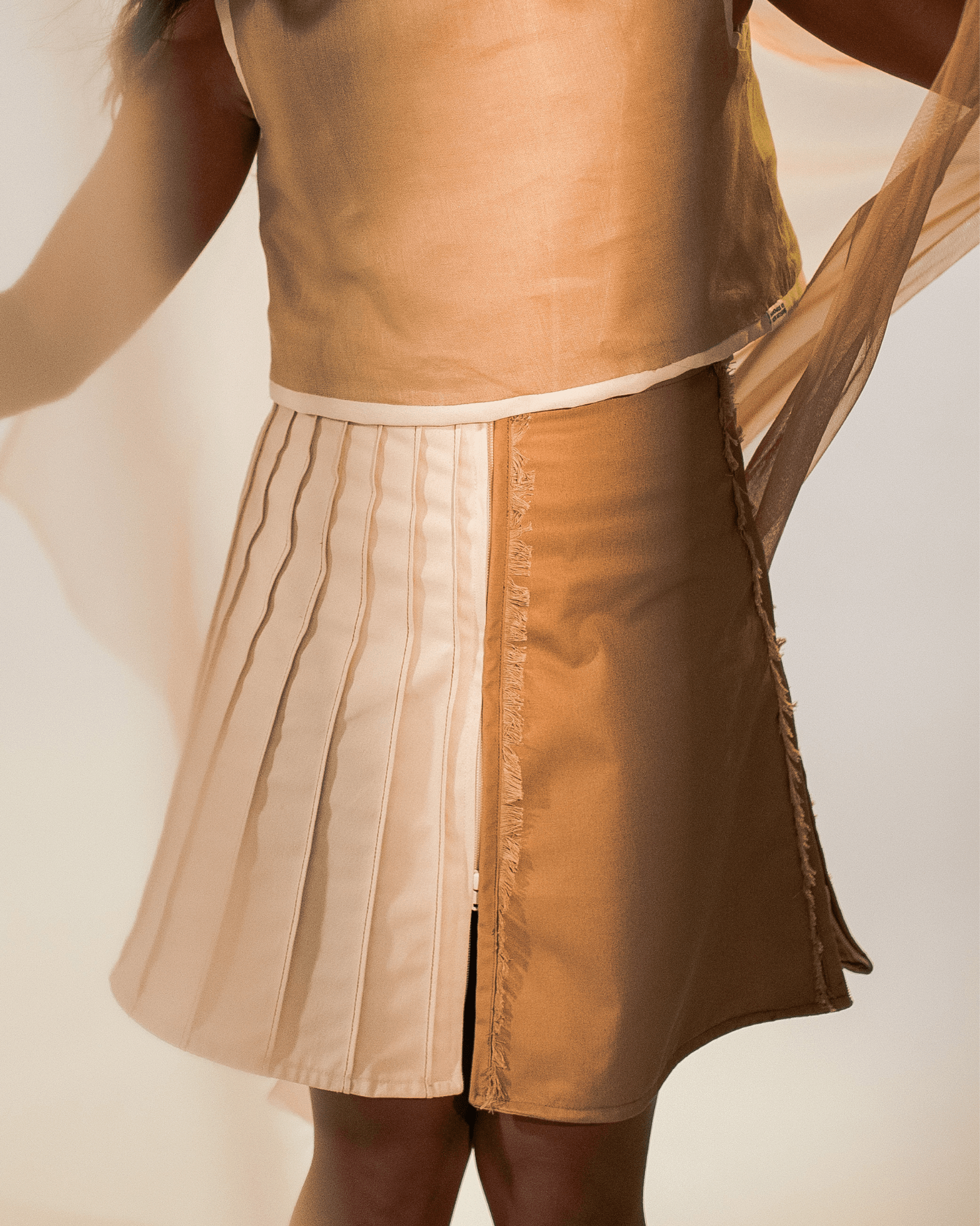 Sinag 4-Way Mini Skirt Off-white & Tan Fashion R2R On Repeat
