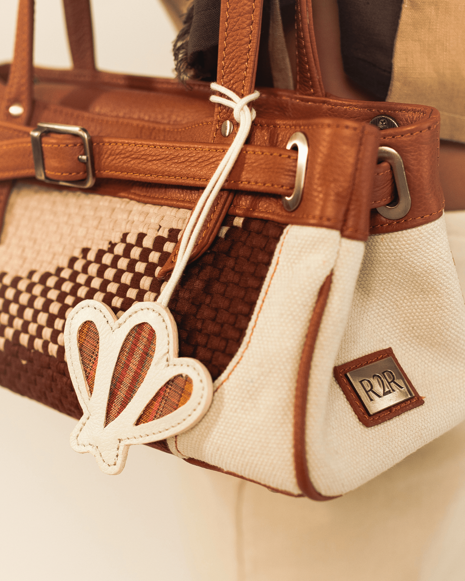 Wave East-West Tan Fashion Rags2Riches