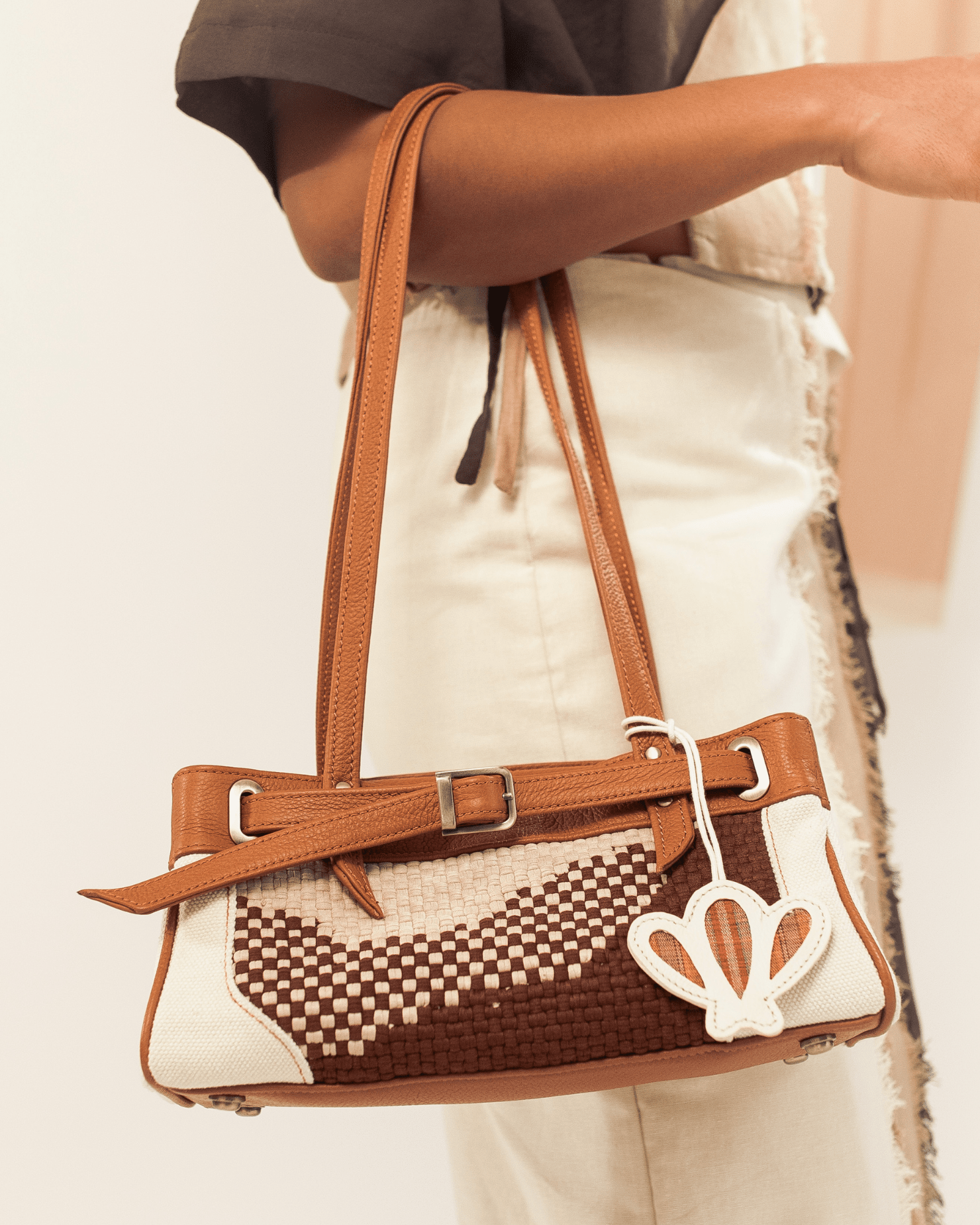 Wave East-West Tan Fashion Rags2Riches