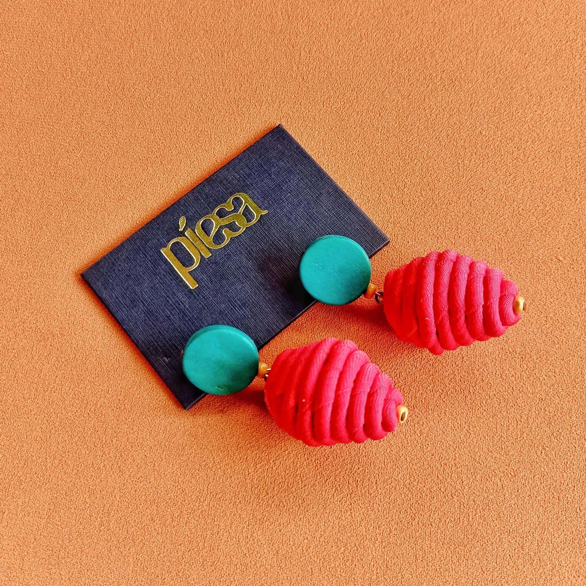 Beehive Earrings Fashion Piesa