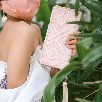 Cheska Wallet with Wristlet Blush Diamond [Weddings]