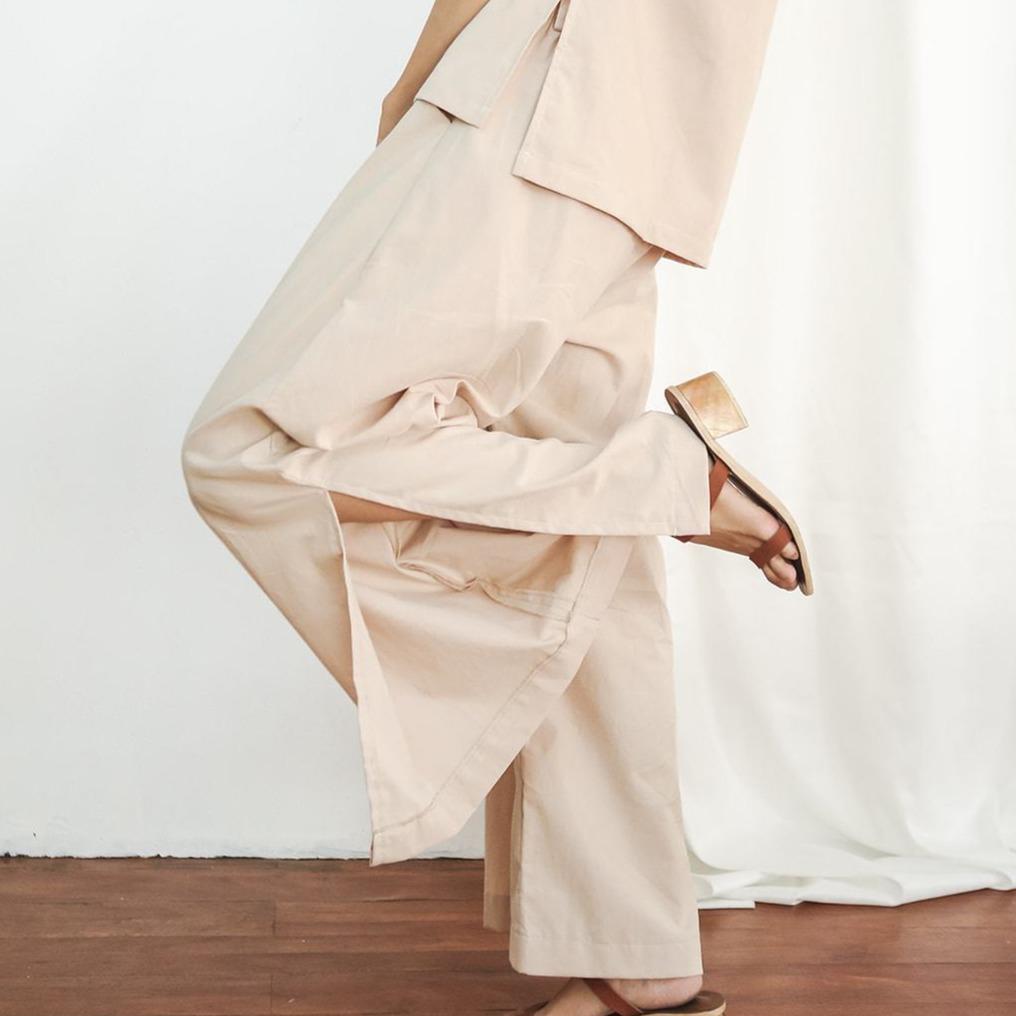 The Wide Pleated Trousers Sand Fashion Rags2Riches