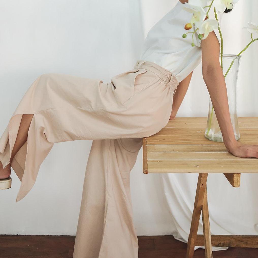 The Wide Pleated Trousers Sand Fashion Rags2Riches